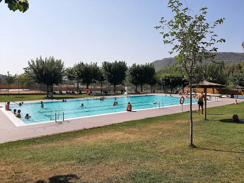 Piscina Municipal de Callús - Piscina en Callus - foto 2
