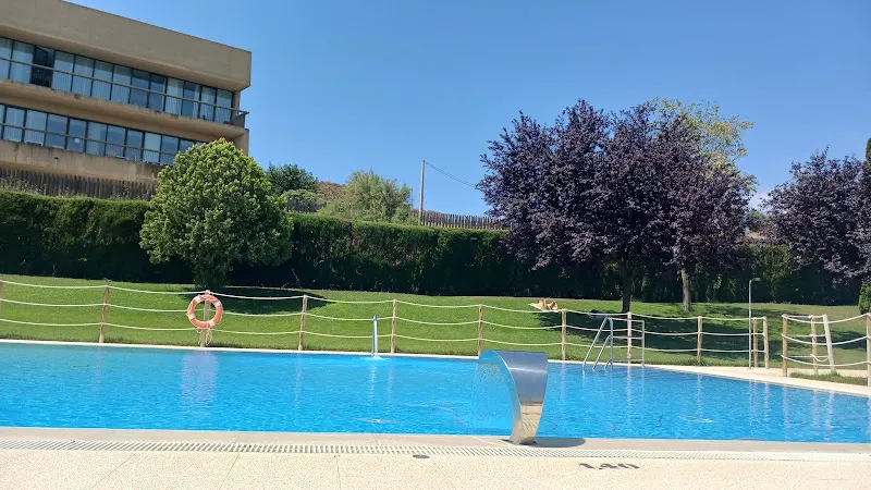 Piscina Pública Municipal de Alcalá de Gurrea. - Alcala de Gurrea