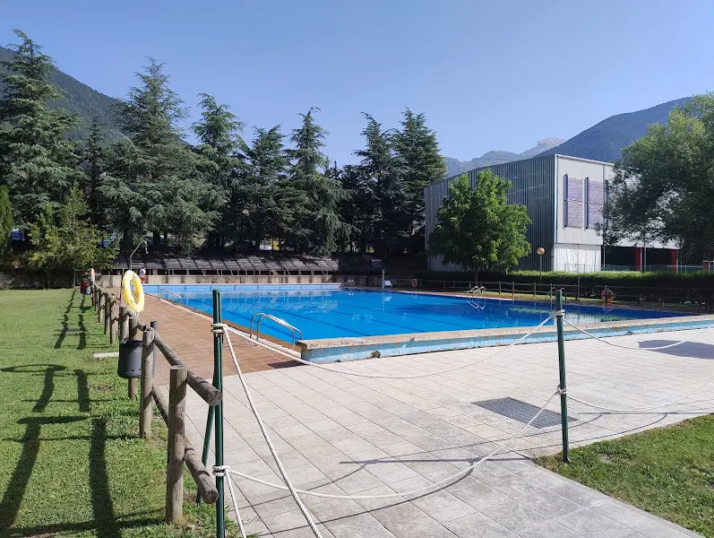 Polideportivo - Biescas