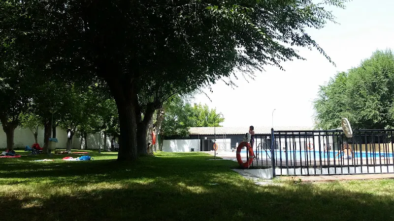 Piscina Municipal - Pedroche
