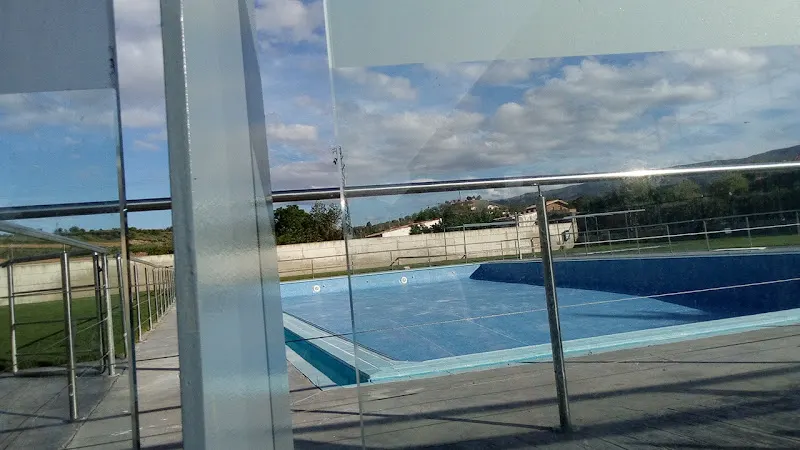 Piscinas Municipales de Galilea - Piscina pública en Galilea - foto 2