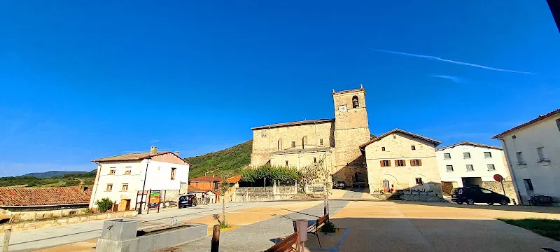 Igerilekuak - Piscinas Públicas de Ullibarri-Arana - Harana/Valle de Arana