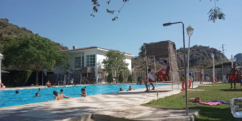 Piscina Municipal de Benaoján