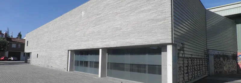 Oltzaleku - ABAJITABIDEA - Polideportivo en Iza - foto 2