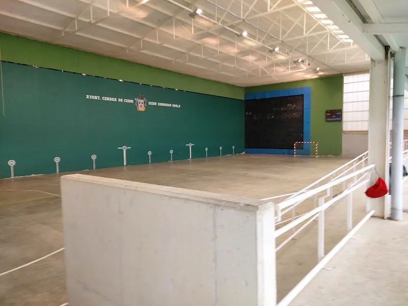 Instalaciones deportivas de la Cendea de Cizur en Galar