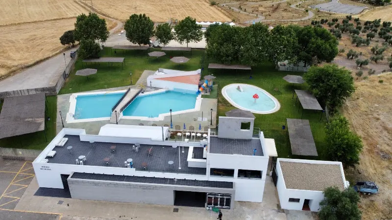 Piscina Municipal de Alcaracejos - Piscina pública en Alcaracejos - foto 2