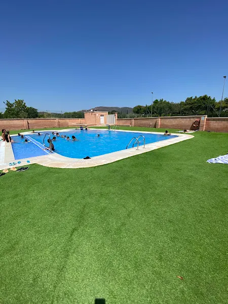 Piscinas Municipales - Quartell