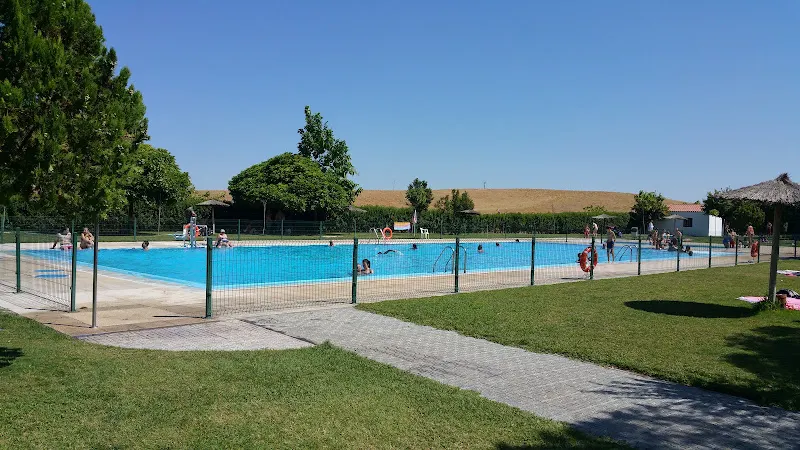 Piscina Municipal de Navas del Madroño - Navas del Madrono