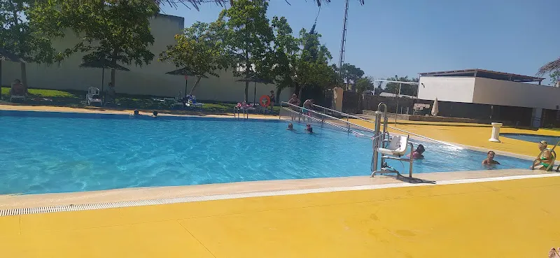 Piscina Municipal Villaralto - Villaralto
