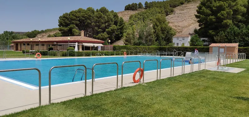 Piscina Municipal Alhama de Aragón - Piscina en Alhama de Aragon - foto 2