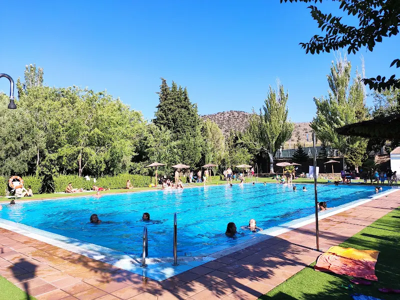 Piscina municipal - Piscina pública en Hueneja - foto 2