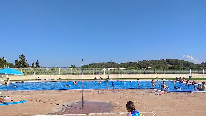 Piscina municipal de Senyera - Piscina pública en Senyera - foto 2