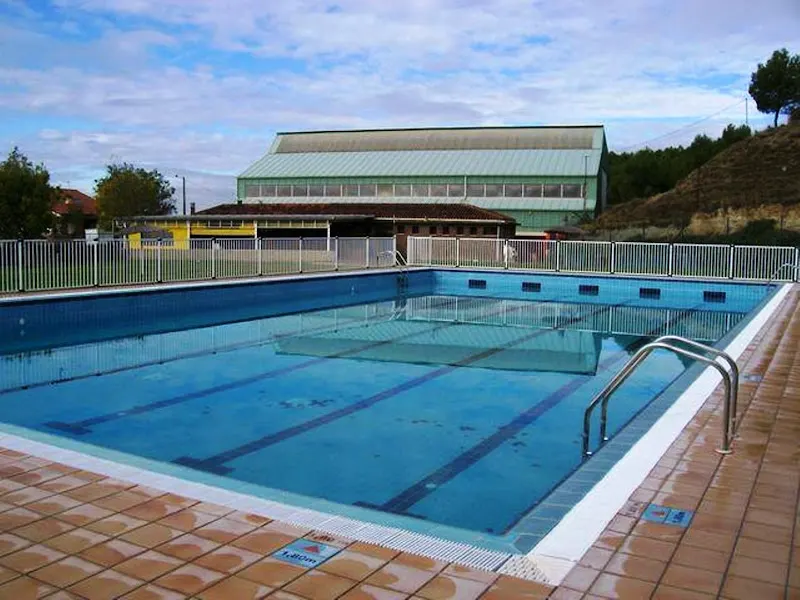Piscina Pública Municipal de Cárcar. - Carcar