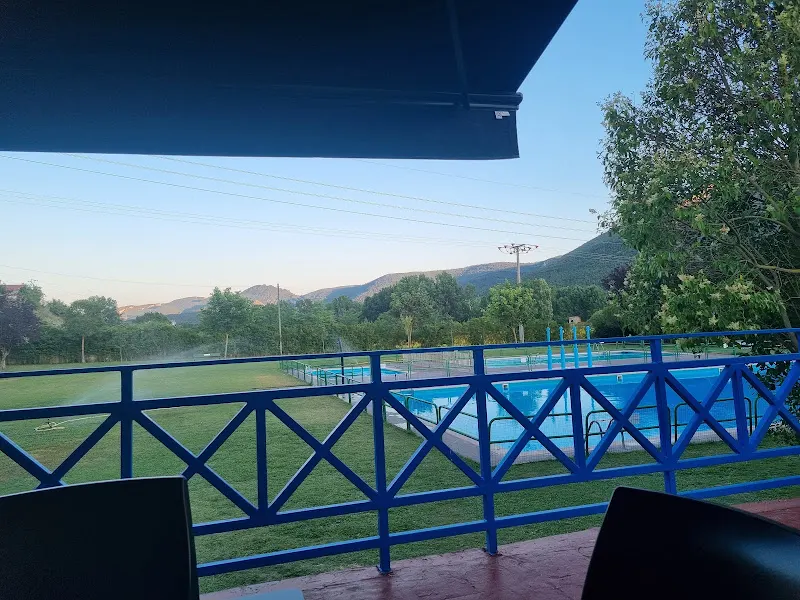 Piscina Municipal - Trespaderne
