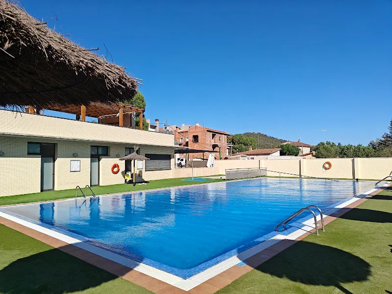 Piscina Municipal de Cabra del Camp - Cabra del Camp