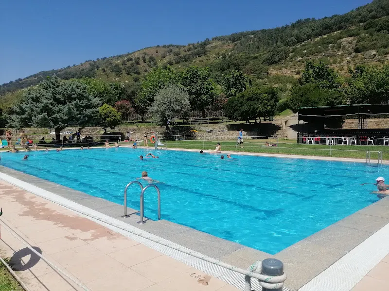 Piscina Pública Municipal de El Torno. - Piscina pública en Torno (El) - foto 2
