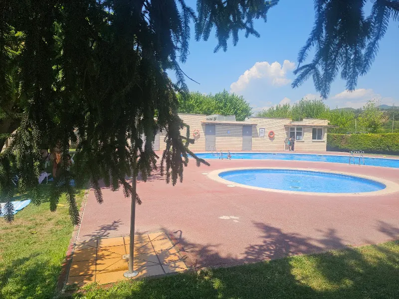 Piscina municipal - Piscina pública en Olvan - foto 2