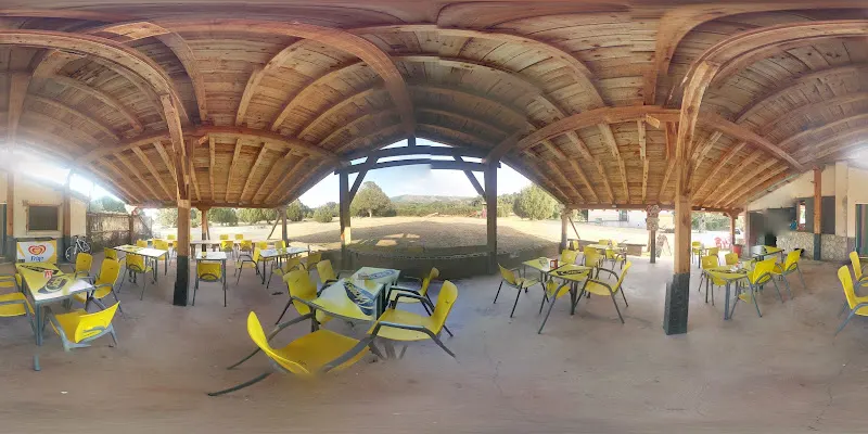 Parque Recreativo el Bardal - Pradena