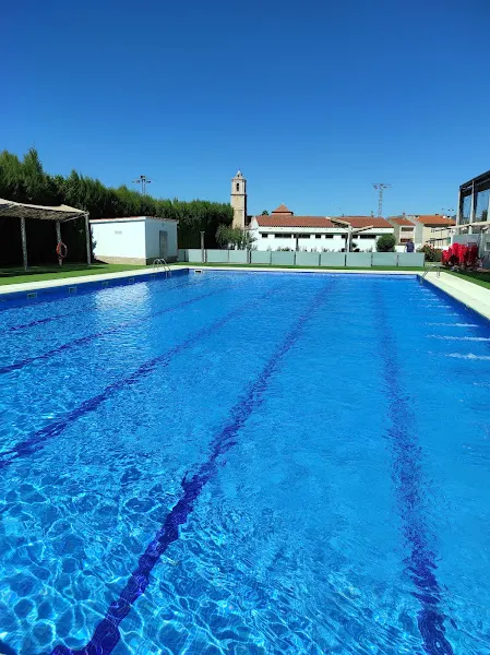 Piscinas Municipales - Piscina pública en Salzadella (la) - foto 2