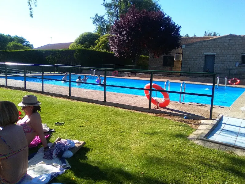 Piscina Pública Municipal de El Sabinar. - Ejea de los Caballeros