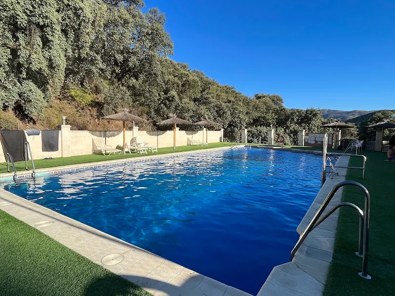Piscina Municipal de Júzcar - Piscina en Juzcar - foto 2