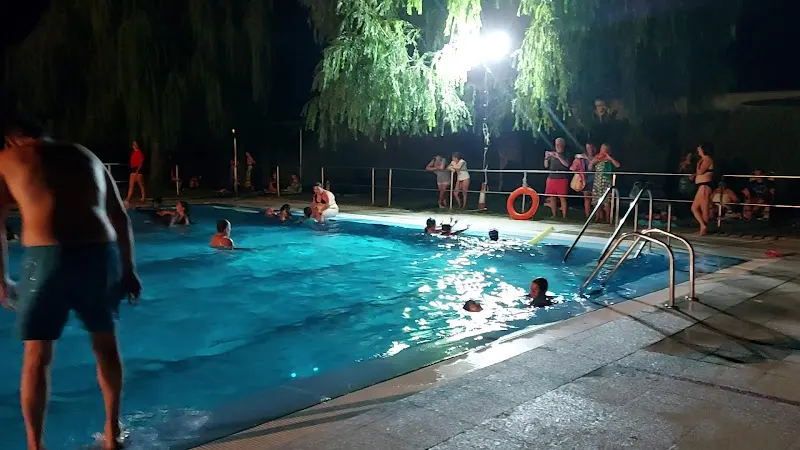 Piscina Municipal - Mirabel