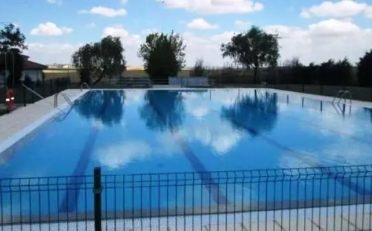 Piscinas Municipales - Rollan