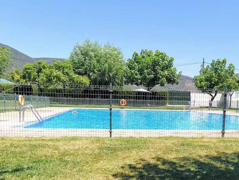 Piscina Municipal de Gargüera de la Vera - Piscina pública en Garguera - foto 2