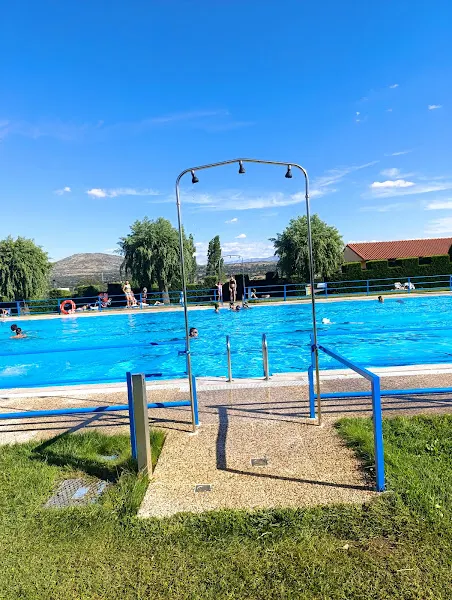 Piscina Municipal - Piscina en Santibanez de Bejar - foto 2