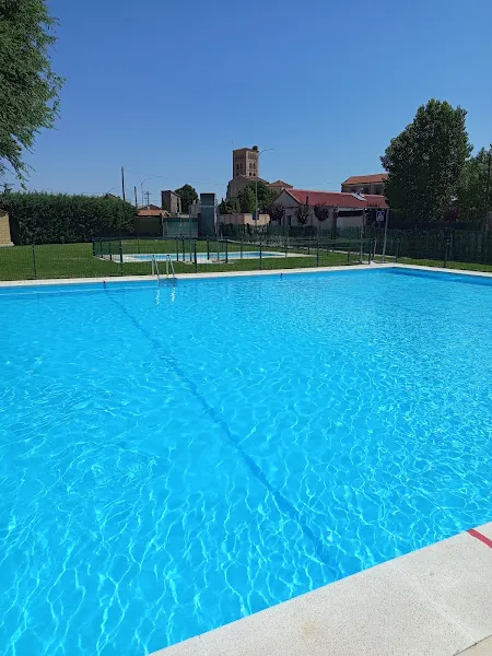 Piscinas Municipales de Samboal - Piscina pública en Samboal - foto 2