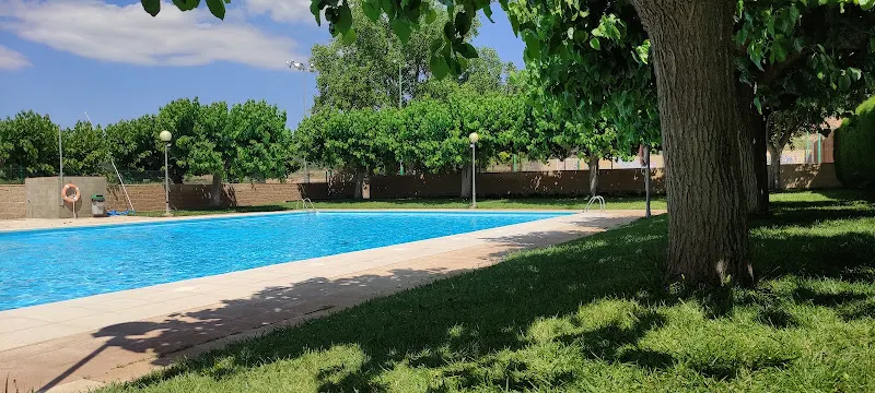 Piscina Pública Municipal de Pira. - Piscina pública en Pira - foto 2