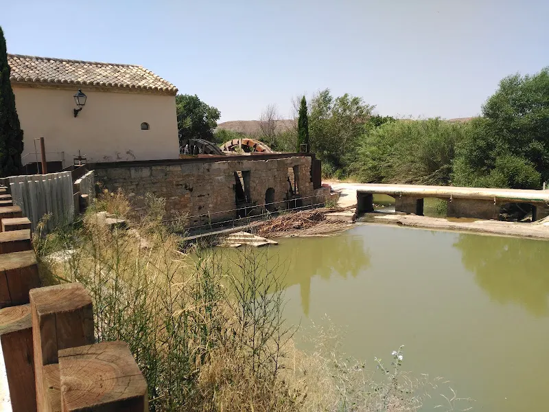 Piscina Pública Municipal de Velilla de Ebro. - Velilla de Ebro