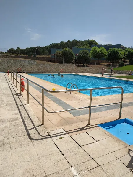 Piscina Pública Municipal de Camporrélls. - Piscina pública en Camporrells - foto 2