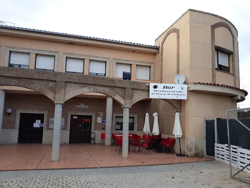 Piscina Pública Municipal de Castejón del Puente. - Castejon del Puente