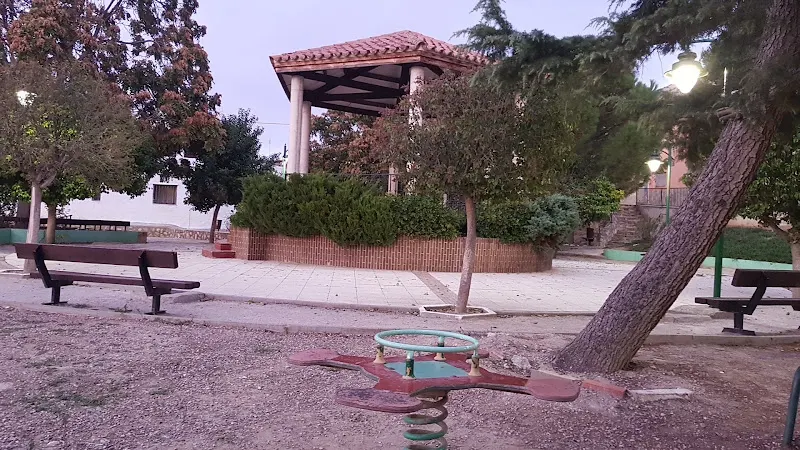 Piscina Pública Municipal de Urrea de Jalón. - Piscina pública en Urrea de Jalon - foto 2