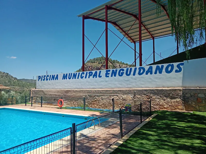 Piscina Pública Municipal de Enguídanos - Enguidanos
