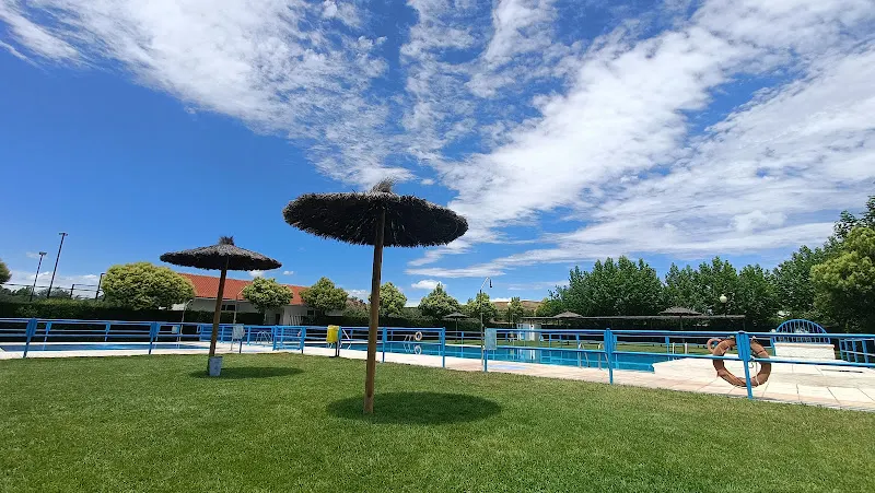 Piscina Pública Municipal de Gotor. - Gotor