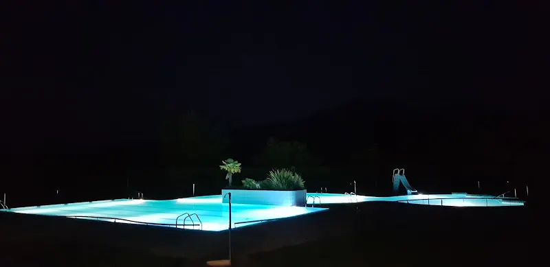 Piscinas Municipales Merche - Herce