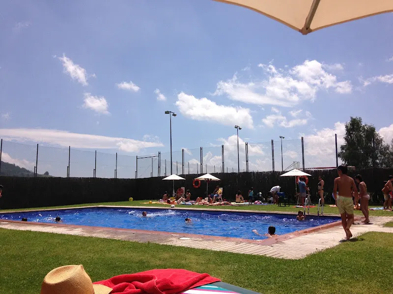 Piscina Municipal - Mollo