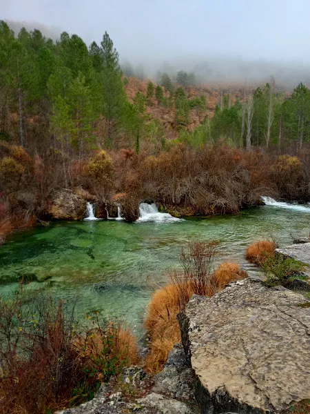 Piscina natural - Zona de senderismo en Poveda de la Sierra - foto 2