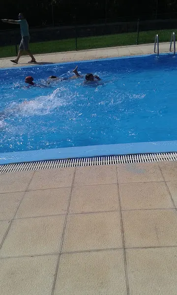 Piscinas municipales - Langa del Castillo