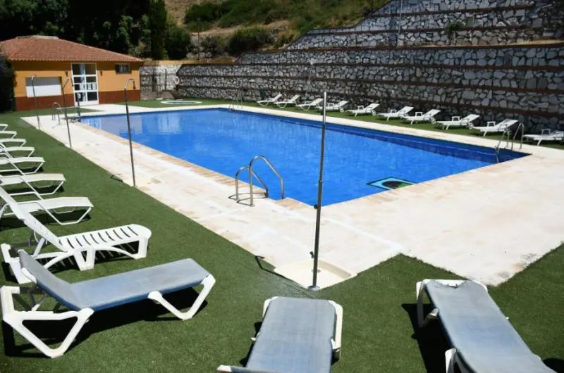 Piscina Municipal de Pujerra en Pujerra - foto 2