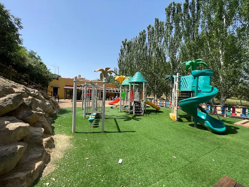 Piscinas municipales vinaceite - Bar en Vinaceite - foto 3