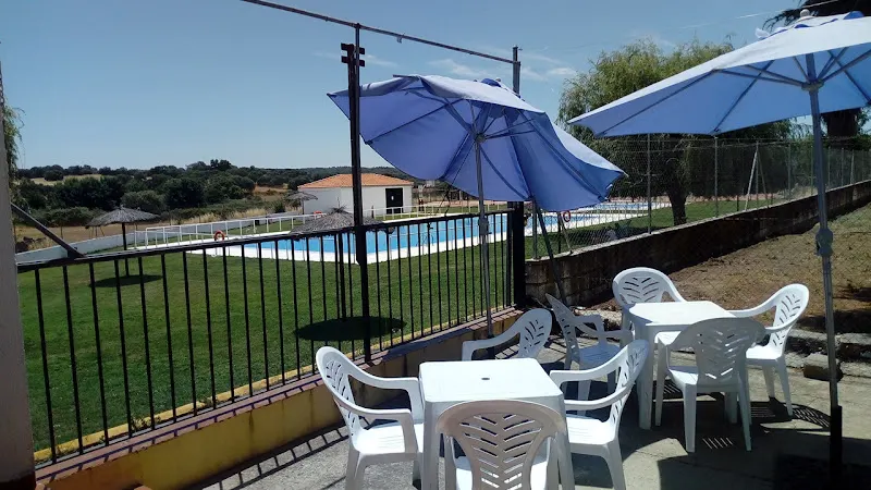 Piscina Municipal Villamesías - Villamesias