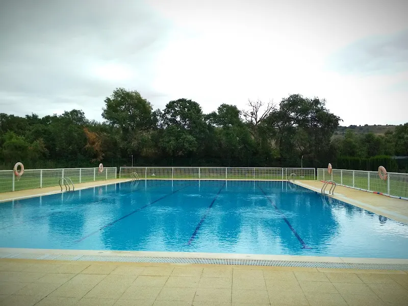 Piscina Pública Municipal de Tierz. - Tierz
