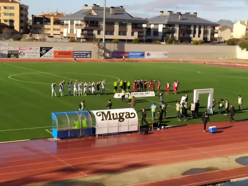 Complejo deportivo 🏊🏼🏃🏻‍♂️ - Haro