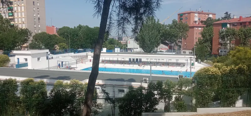 Piscina Del Rayo - Piscina pública en Madrid - foto 2