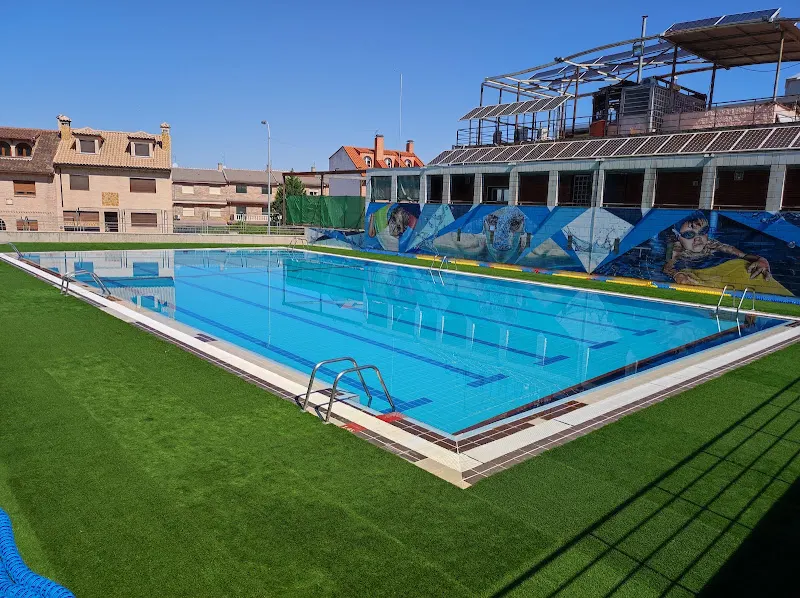 Piscina Pública Municipal de Paracuellos de Jarama.