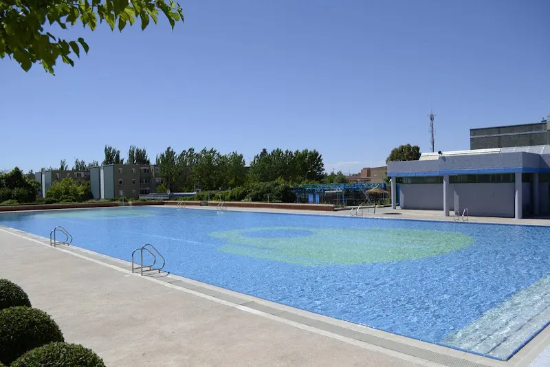 Piscinas Municipales de Mejorada - Piscina pública en Mejorada del Campo - foto 2