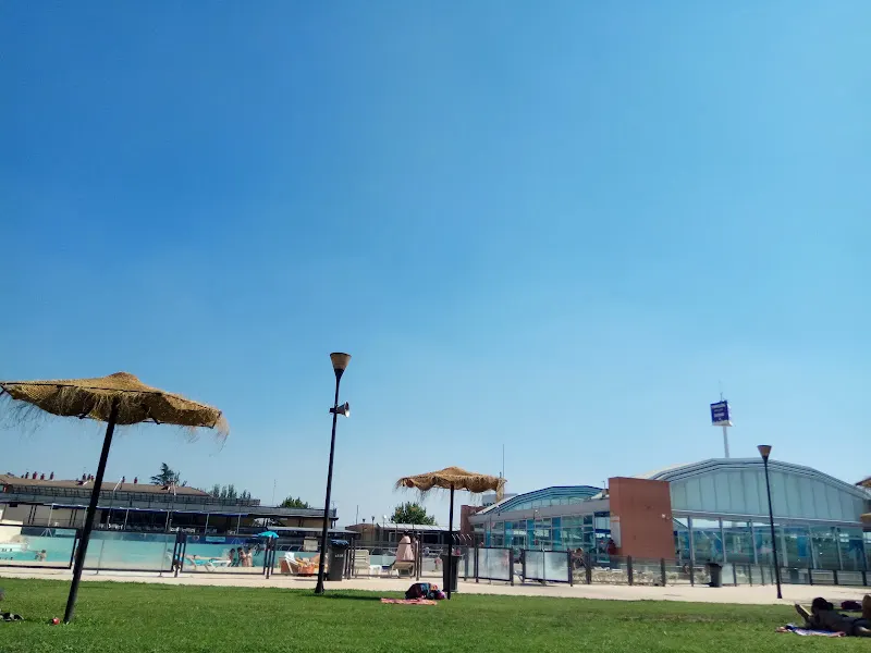 Piscina Municipal Olas
